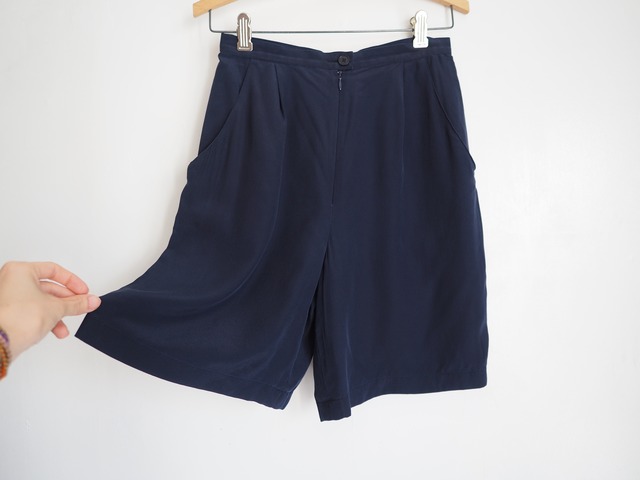 1990’s FRANCE HANAE MORI Silk Shorts/38
