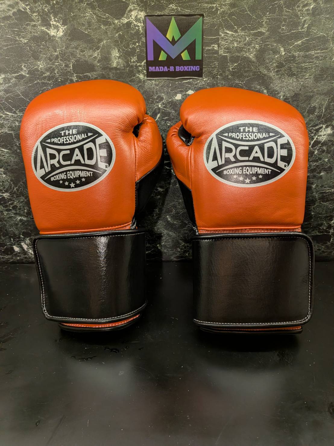 PROタイプ 10・12ozグローブ | MADA-R ＆ ARCADE JAPAN