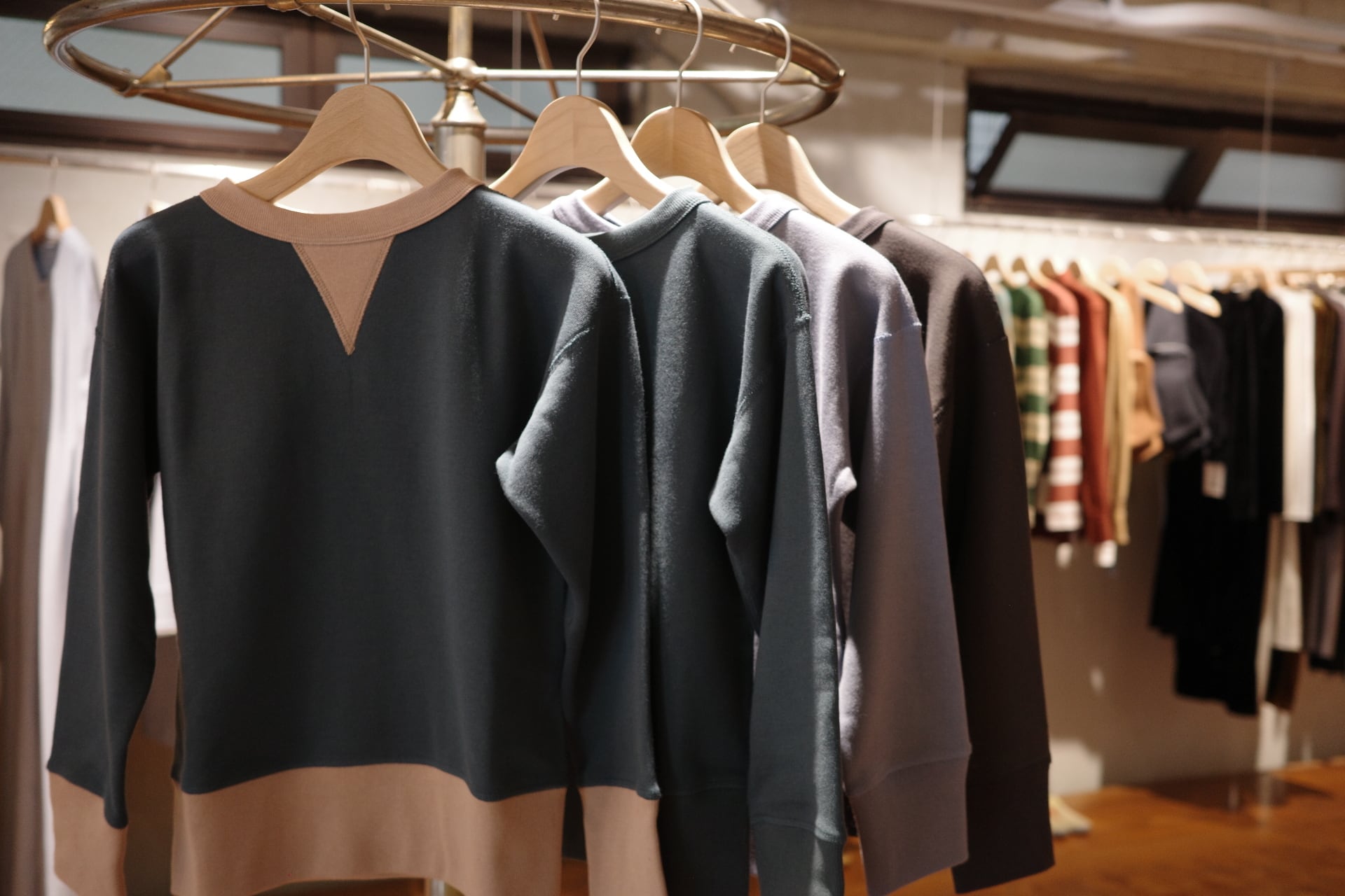 【4/12まで】fifi collection スウェット fifi collection/Set in sleeve sweat | ikasa.