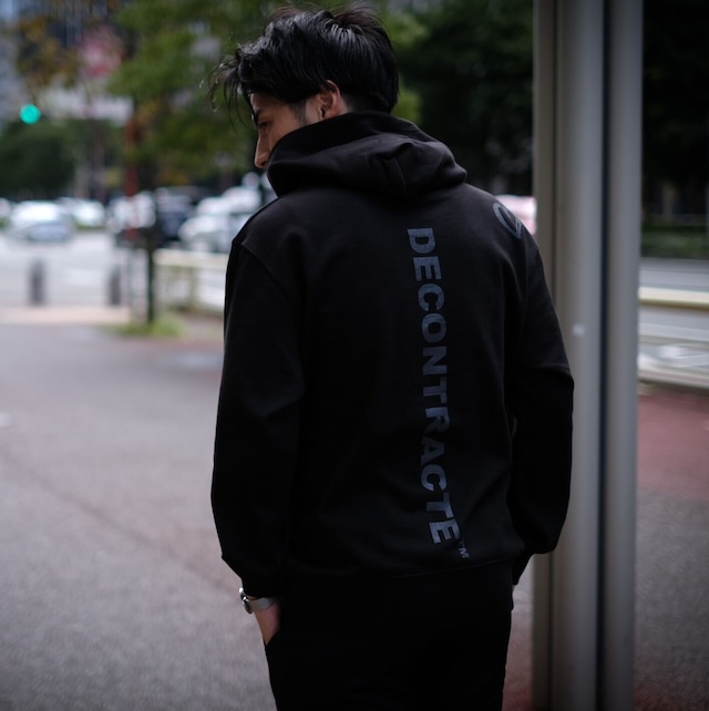 DECONTRACTE Logo Hoodie  C/# BLACK