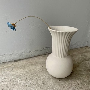 フラワーベース　白　花瓶