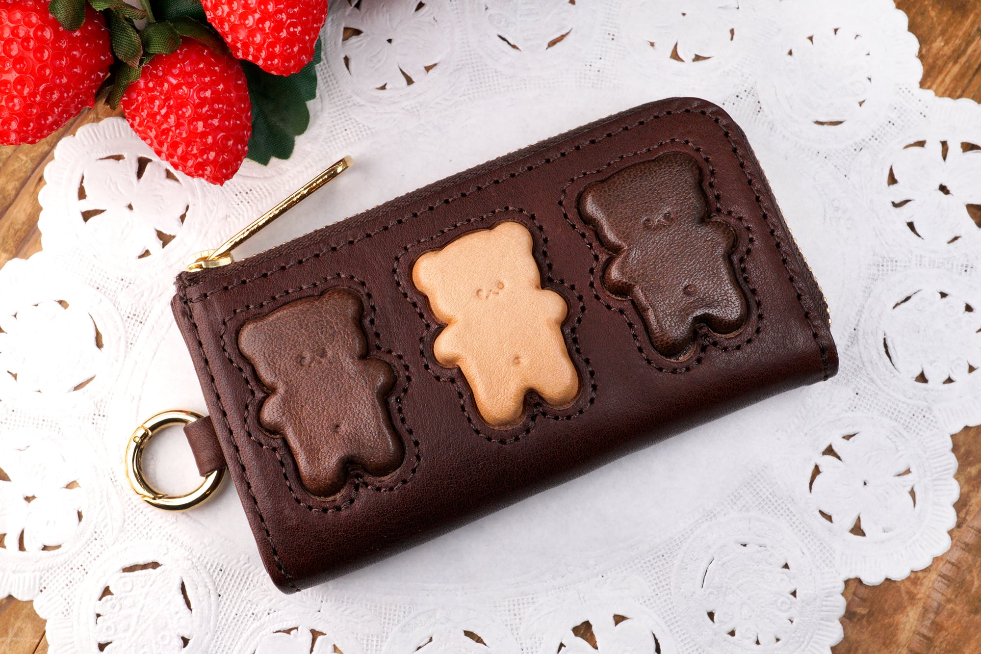 くまちゃんブラウニーキーケース(牛革製)/お菓子な革小物