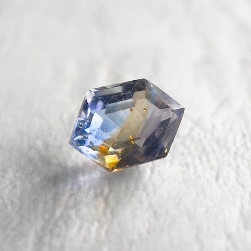 ルピーカット　10×8mm　#270【硝子の宝石】箔入