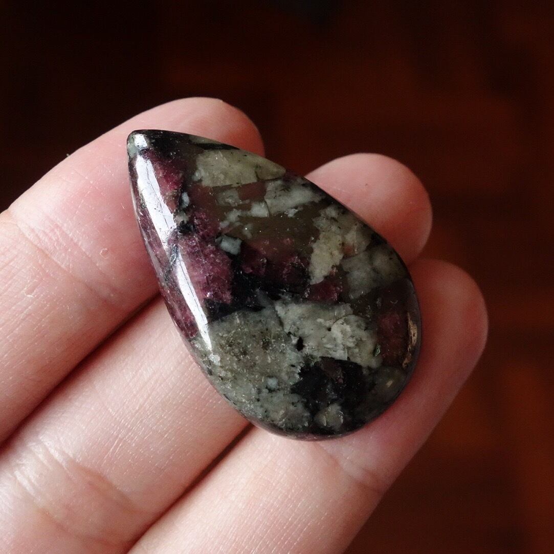 ユーディアライト 天然石ルース | 天然石・パワーストーン専門店