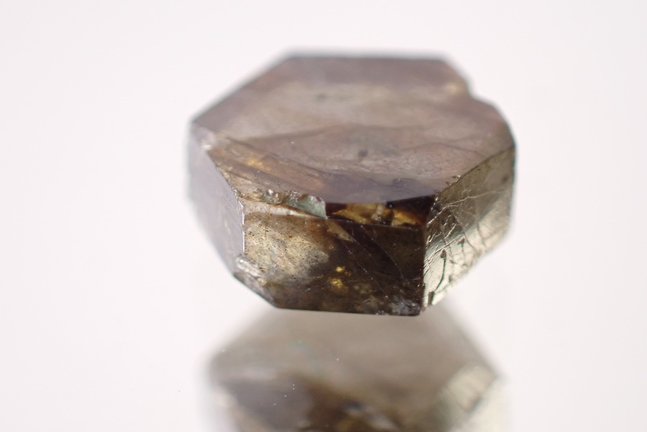 マダガスカル産ラブラドライト　1.26ct　 [D9-84]