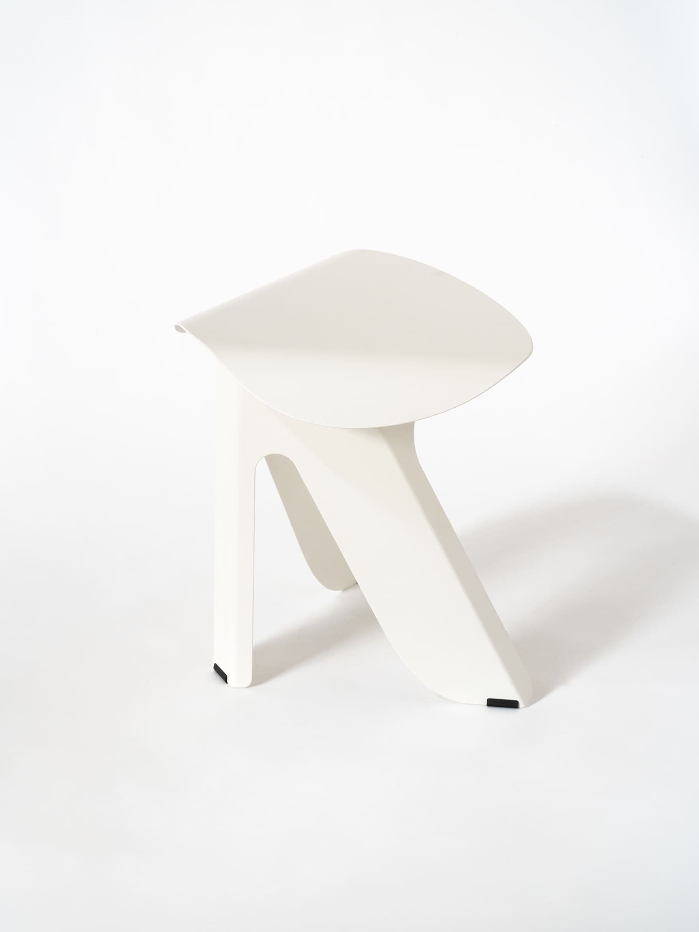 EETAL SUITE Stool | MA STORE
