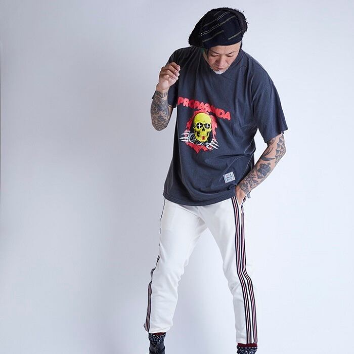 Off Sale Propa9anda Mad Mouse Comic プロパガンダ マッドマウスコミック Peke Pero Skull Tee 限定コラボ tシャツ 半袖 Wash加工 黒 グレー ブラック スカル ドクロ メンズ レディース パンク ロック Punk Rock バンド ギフトラッピング無料 ステージ衣装 Off Sale Propa9anda Mad Mouse Comic プロパガンダ マッドマウスコミック Peke Pero Skull Tee 限定コラボ tシャツ 半袖 Wash加工 黒 グレー ブラック スカル ドクロ メンズ レディース パンク ロック Punk Rock バンド ギフトラッピング無料 ステージ衣装