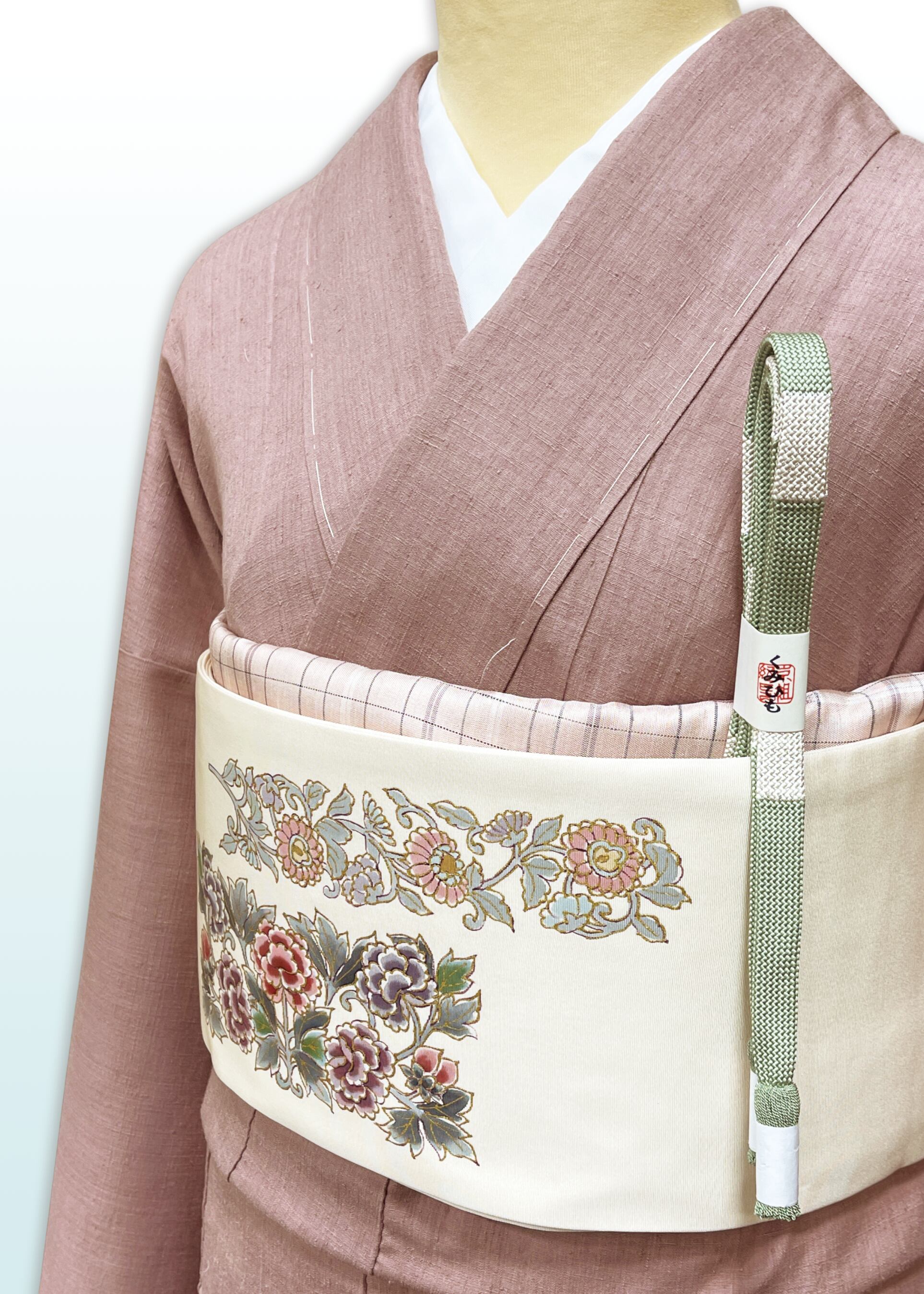 (袷)退紅地本場結城紬色無地 (紋なし) LUKHA−052(リユース品) 証紙付き しつけ付き