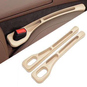 【新着特価】隙間クッション 車 レクサス 専用 隙間埋め シートクッション レクサス 専用 隙間収納スペース 一体成形 正 裏面取付可 小物落下防止 収納ポケット 車 アクセサリー 取り付けが簡単 運転席+助手席 2枚入り (ベージュ)