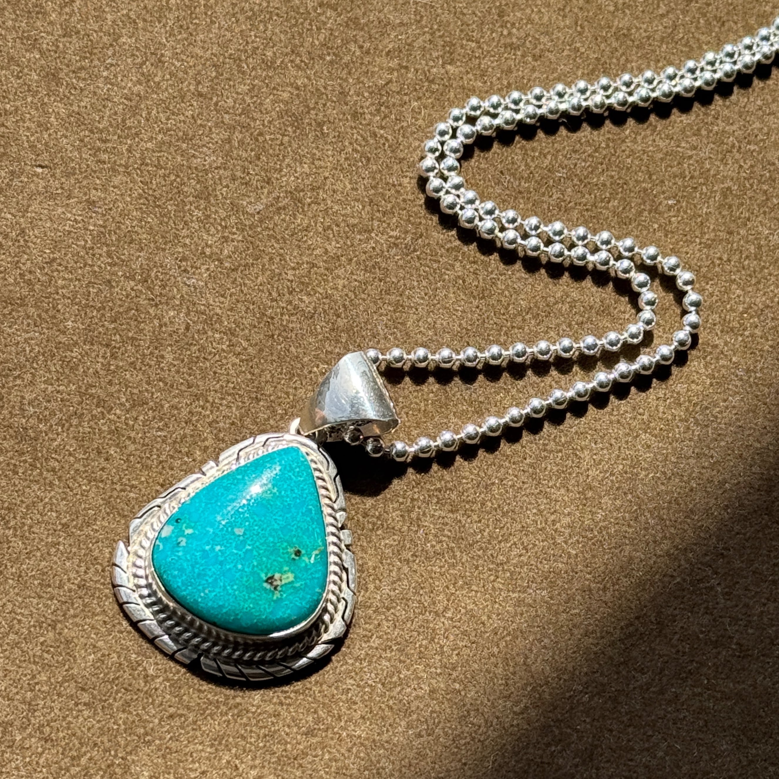 Indian Jewelry 》PEGGY SKEETS キングマン ターコイズ ドロップ