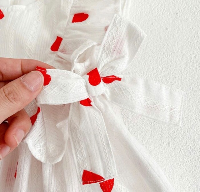 フリルのハートワンピース