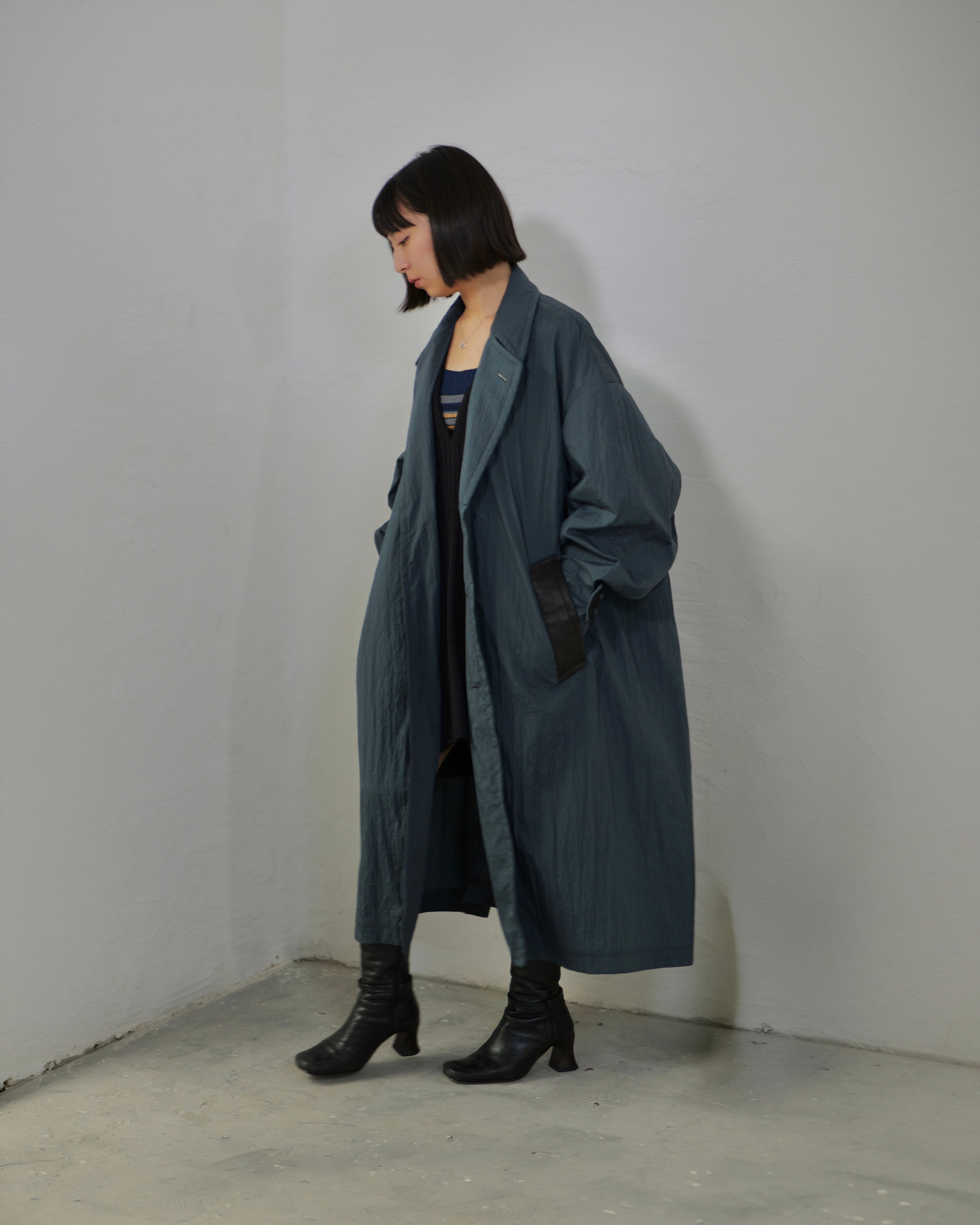 i'm here - Shrink Nylon Grandpa Coat ：Navy｜シュリンク凹凸
