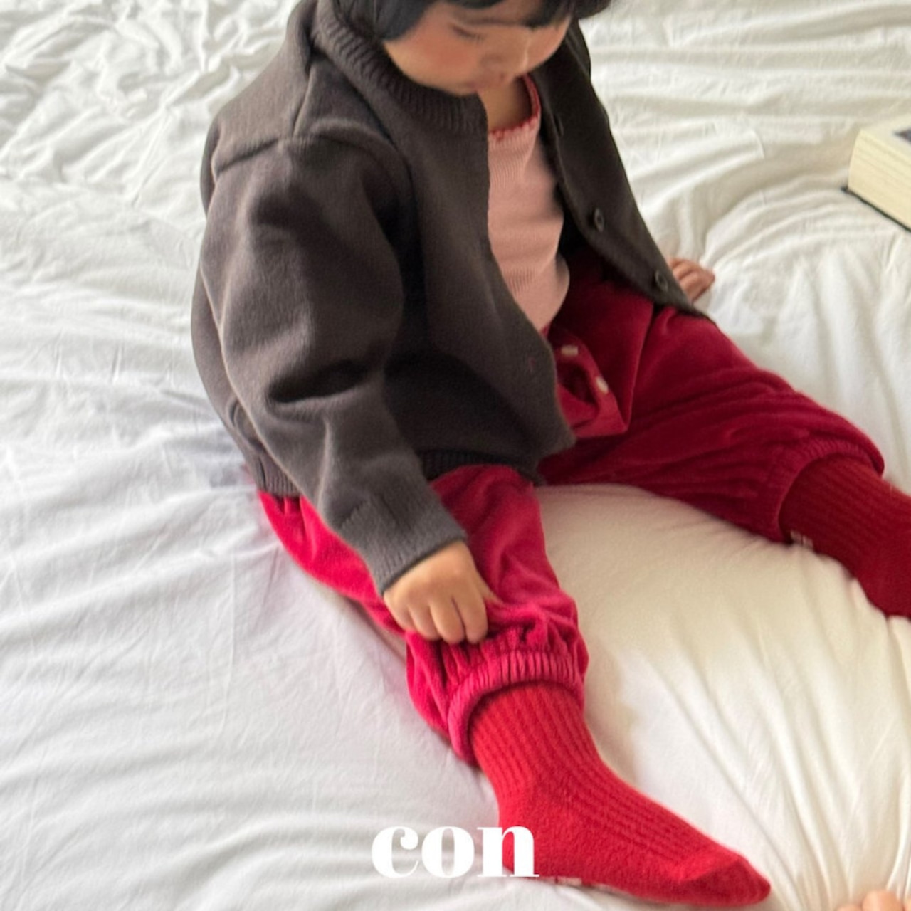 韓国子供服 / 26Autumn / CON / ベロアホリックパンツ / キッズ / 秋服 *1~4*