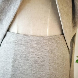 【USED】セットアップ　フォーエバー21パーカー＆タイトスカート