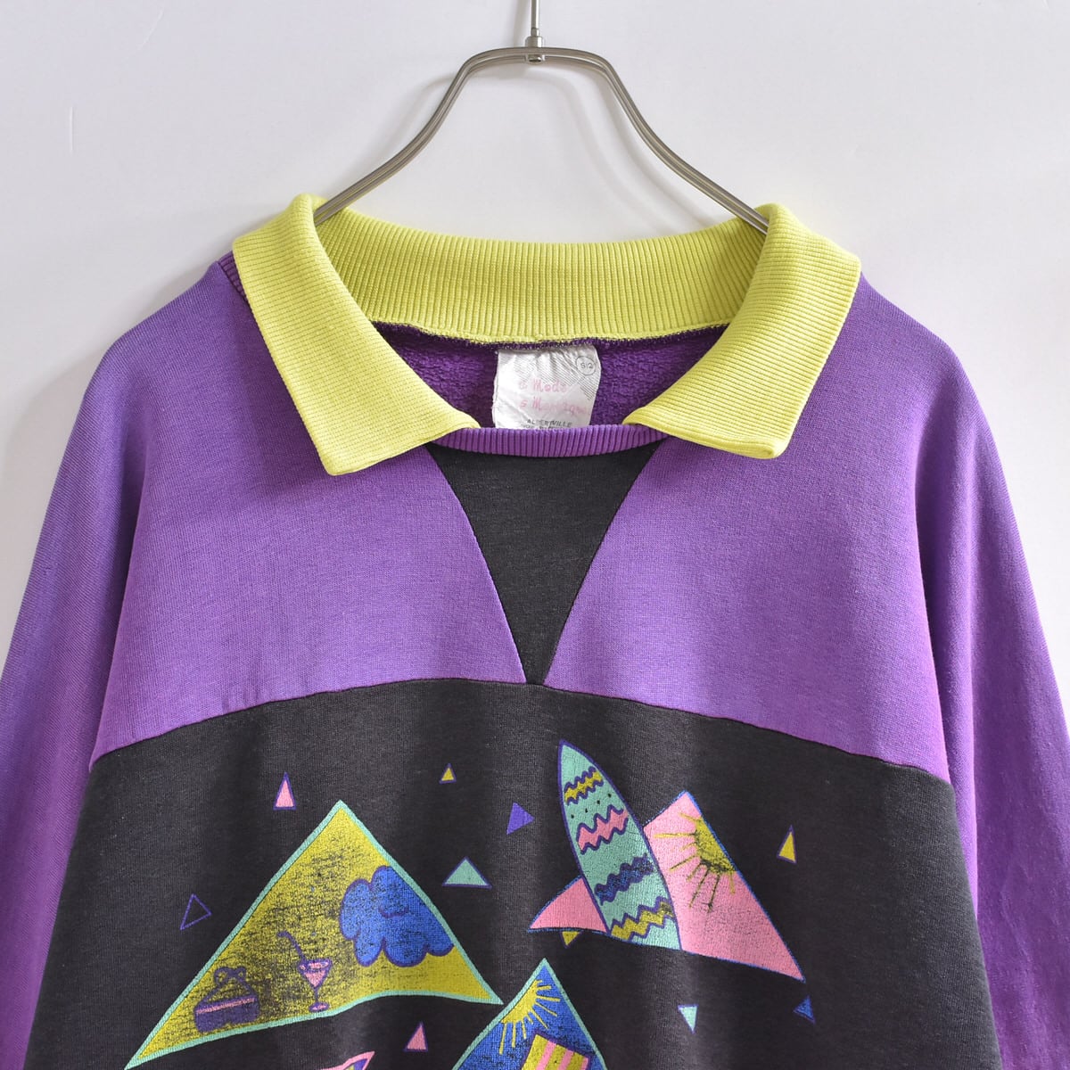 雰囲気系 80~90s La mode des montaqnesフレンチ ヴィンテージ マルチカラー スウェットシャツ ヴィンテージ トレーナー ビンテージ メンズL相当