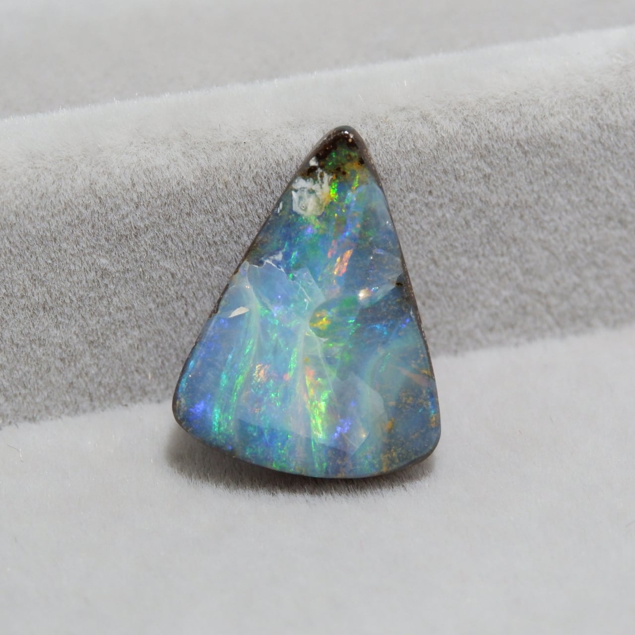 ボルダーオパール | 洋灯舎