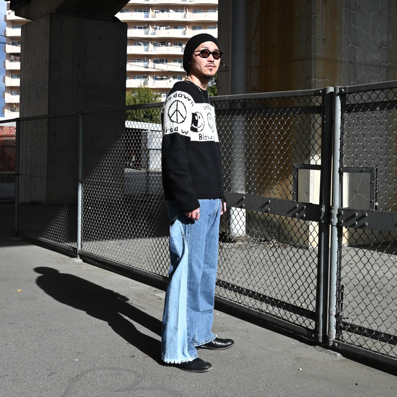 Leh / Smiley Knit Sweater