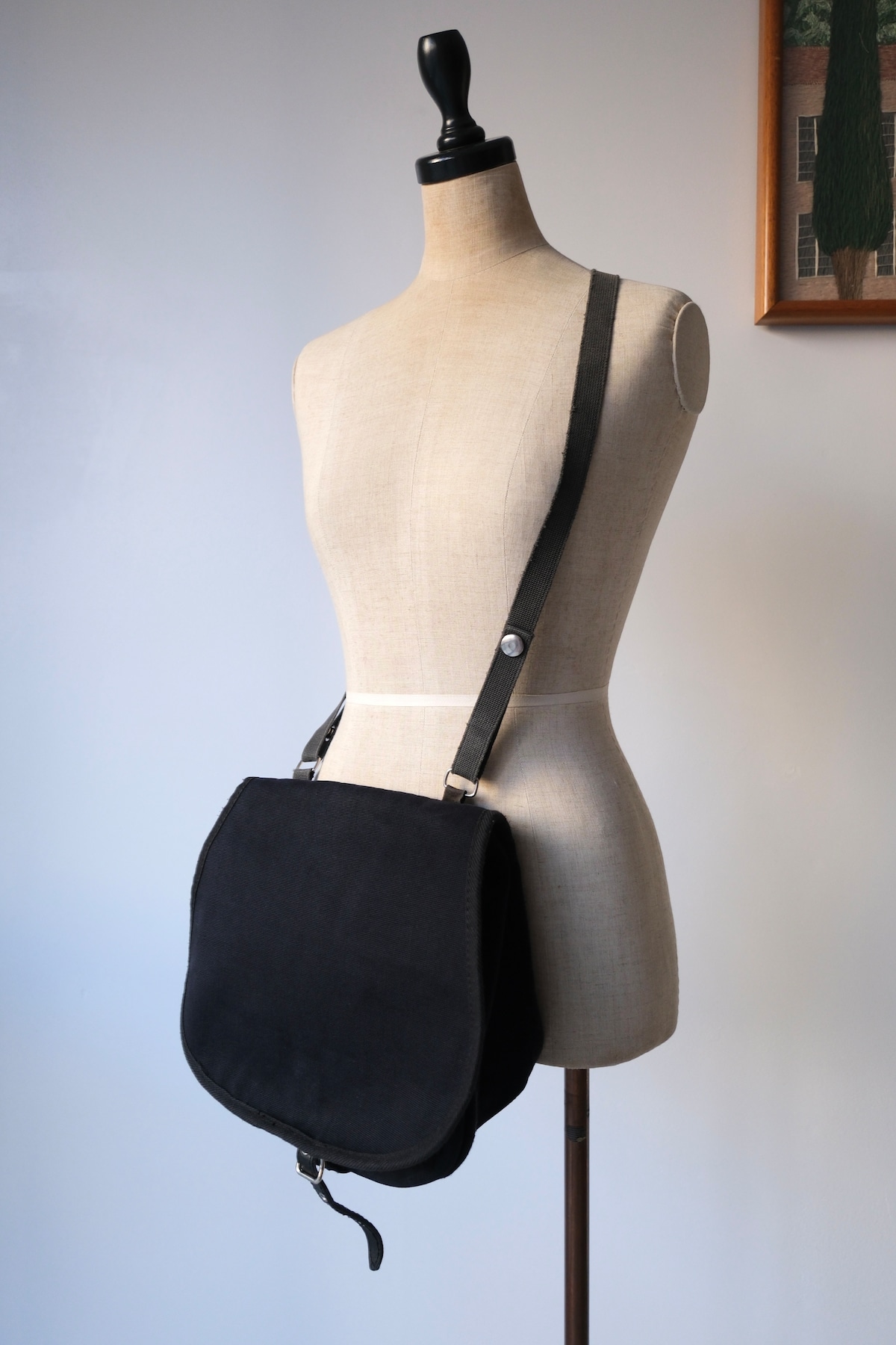 Marimekko black canvas shoulder bag | QUARTER PAST FIVE