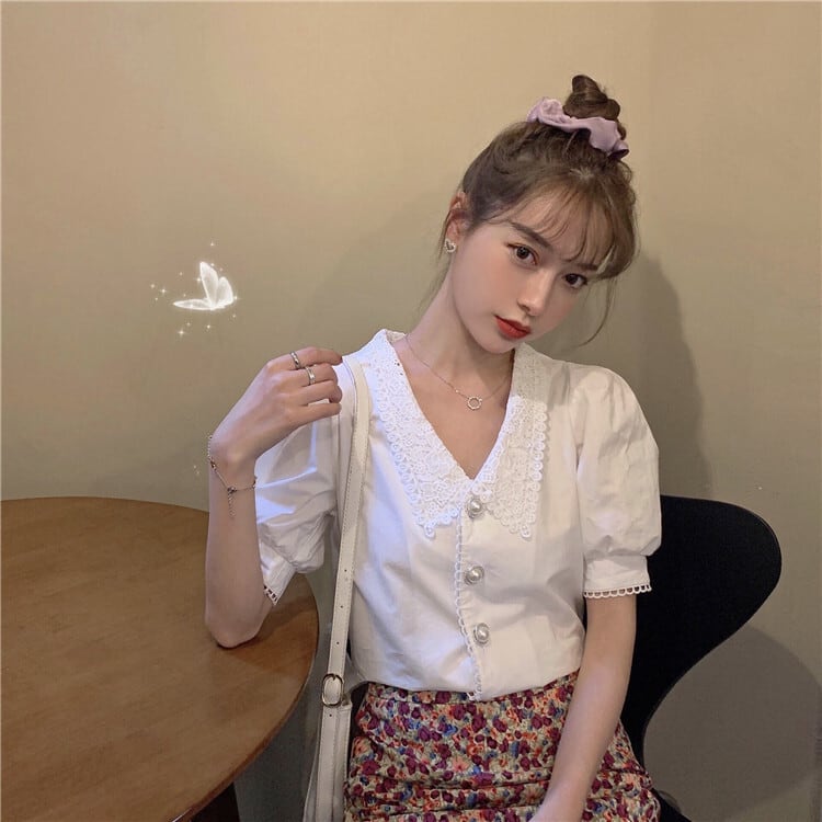 送料無料 キレイめお嬢様ブラウス ガーリーコーデ レース襟 パフスリーブ トップス 半袖 Lamitte Deco トレンド 韓国ファッション ショップ Base店