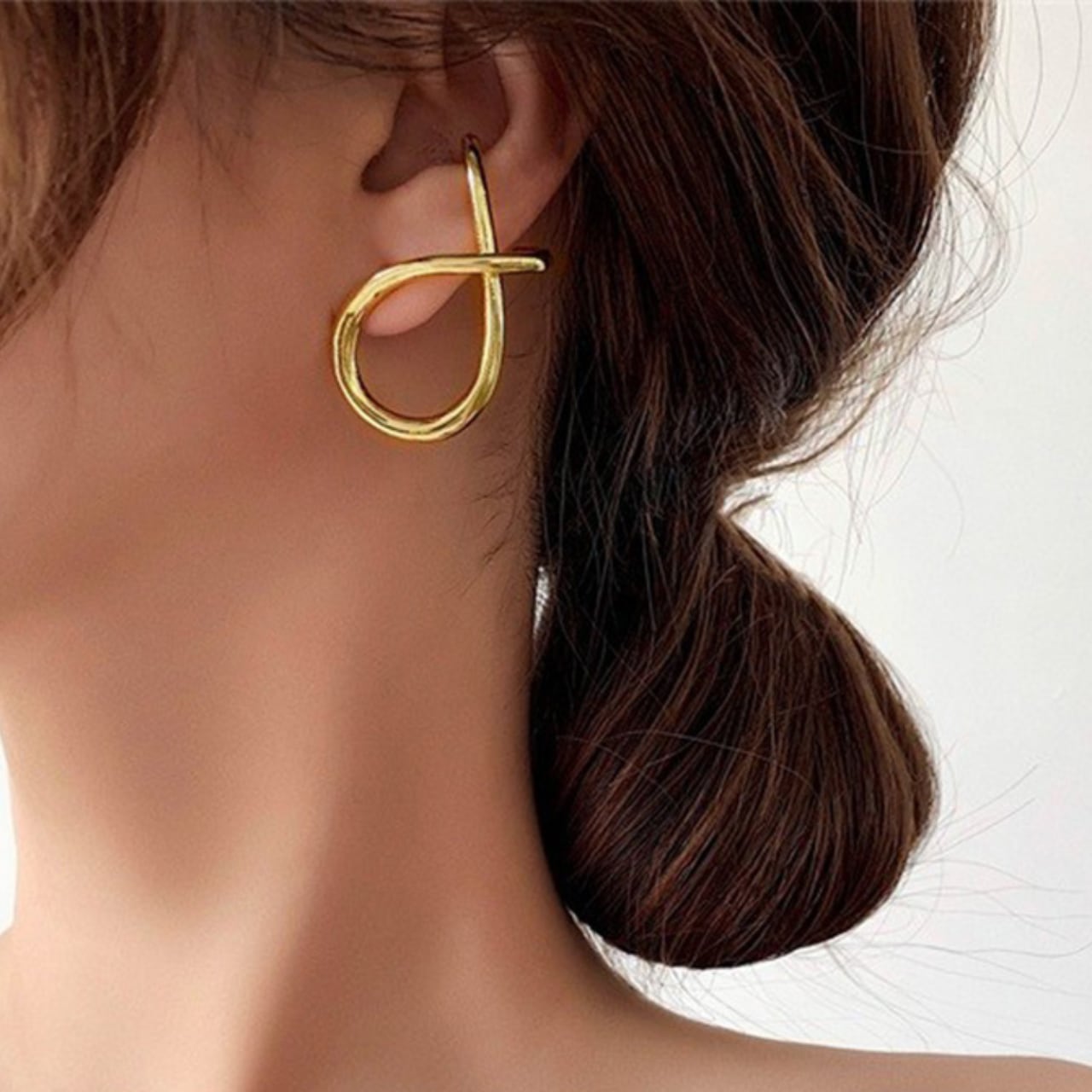 Gold drop hoop earrings S1183