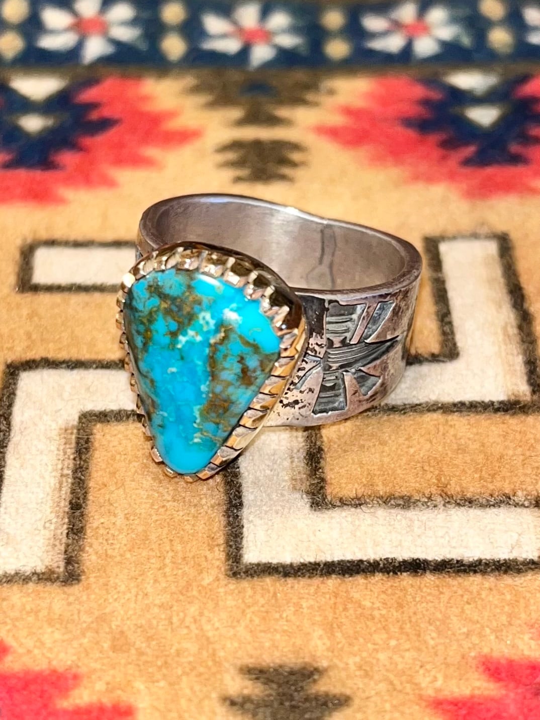 【希少】NAVAJOナバホ KEE YAZZIE キーヤジー　リング KEE YAZZIE JR. sv × k14 petroglyph ring set with candelaria