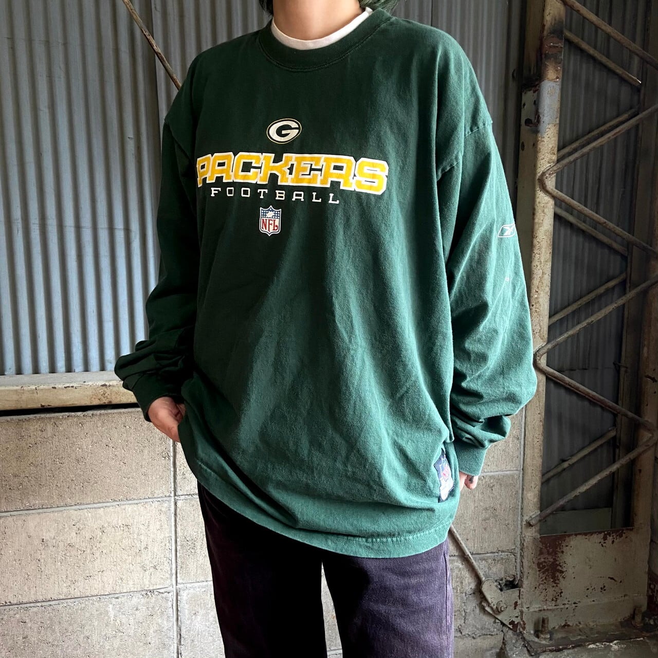 NFL グリーンベイ・パッカーズ チームロゴプリント ロンT 長袖Tシャツ メンズXXL相当 古着 NFL GREEN BAY PACKERS