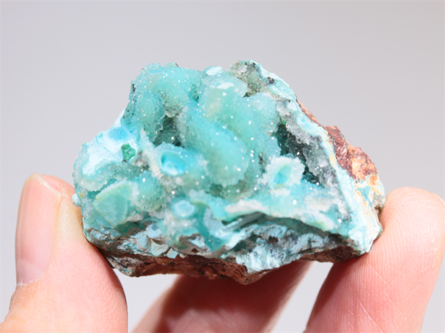 キラキラ！Quartz on Chrysocolla• Malachite (Star mine Congo)