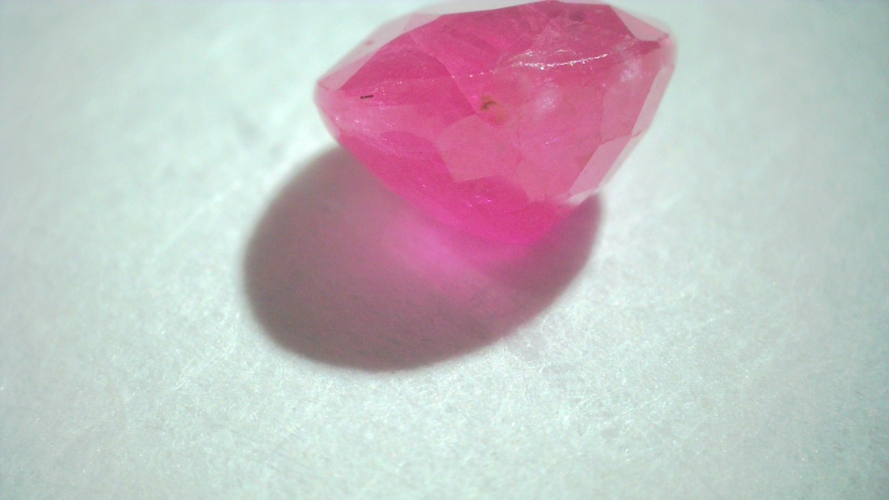 ルビー　0.90ct　[C13‐356]