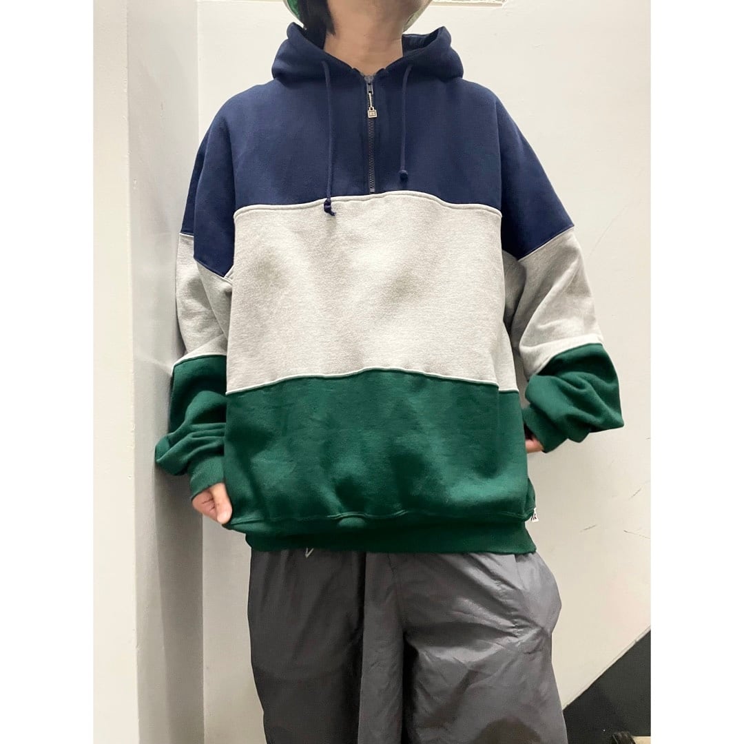 90s USA製Russell Athletic ハーフジップナイロンパーカ