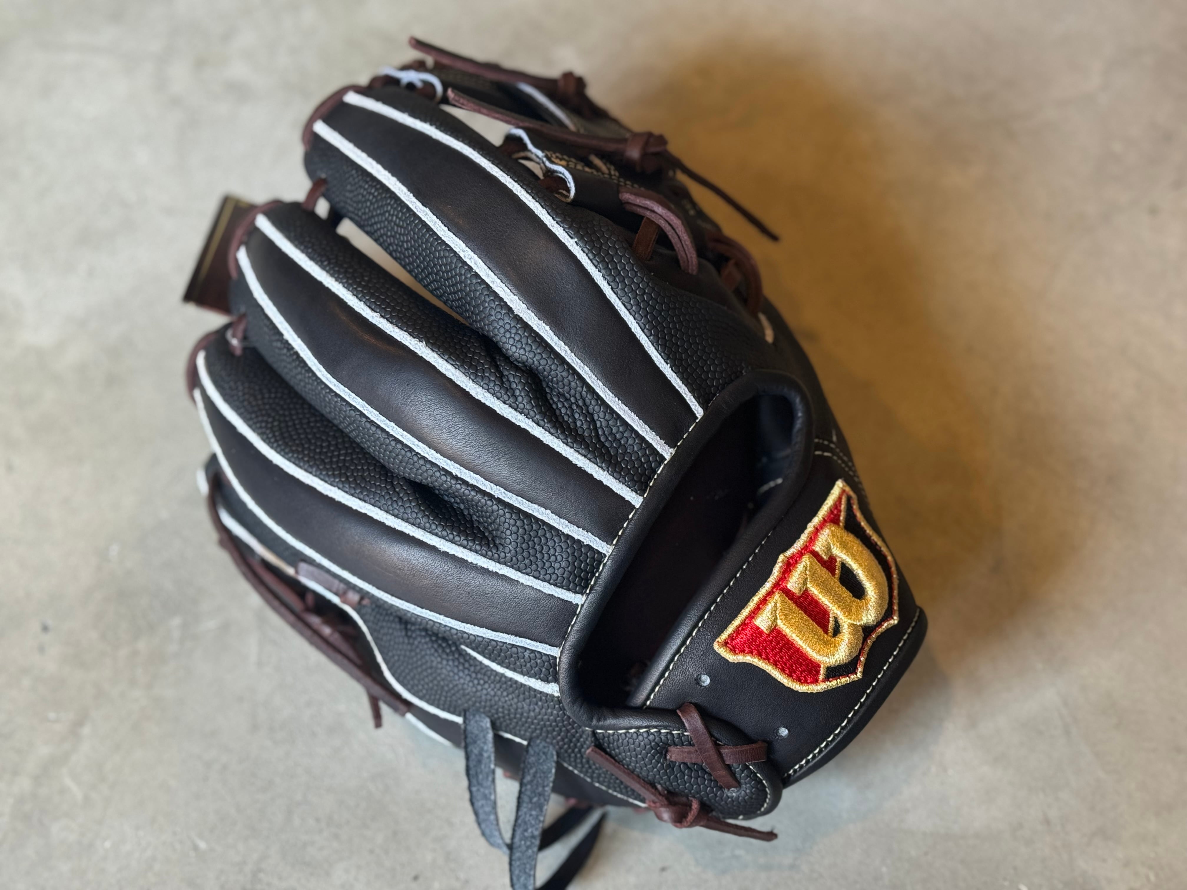 これはもはや軟式用ではない【Wilson】軟式用グローブ 1975型 ［Wilson