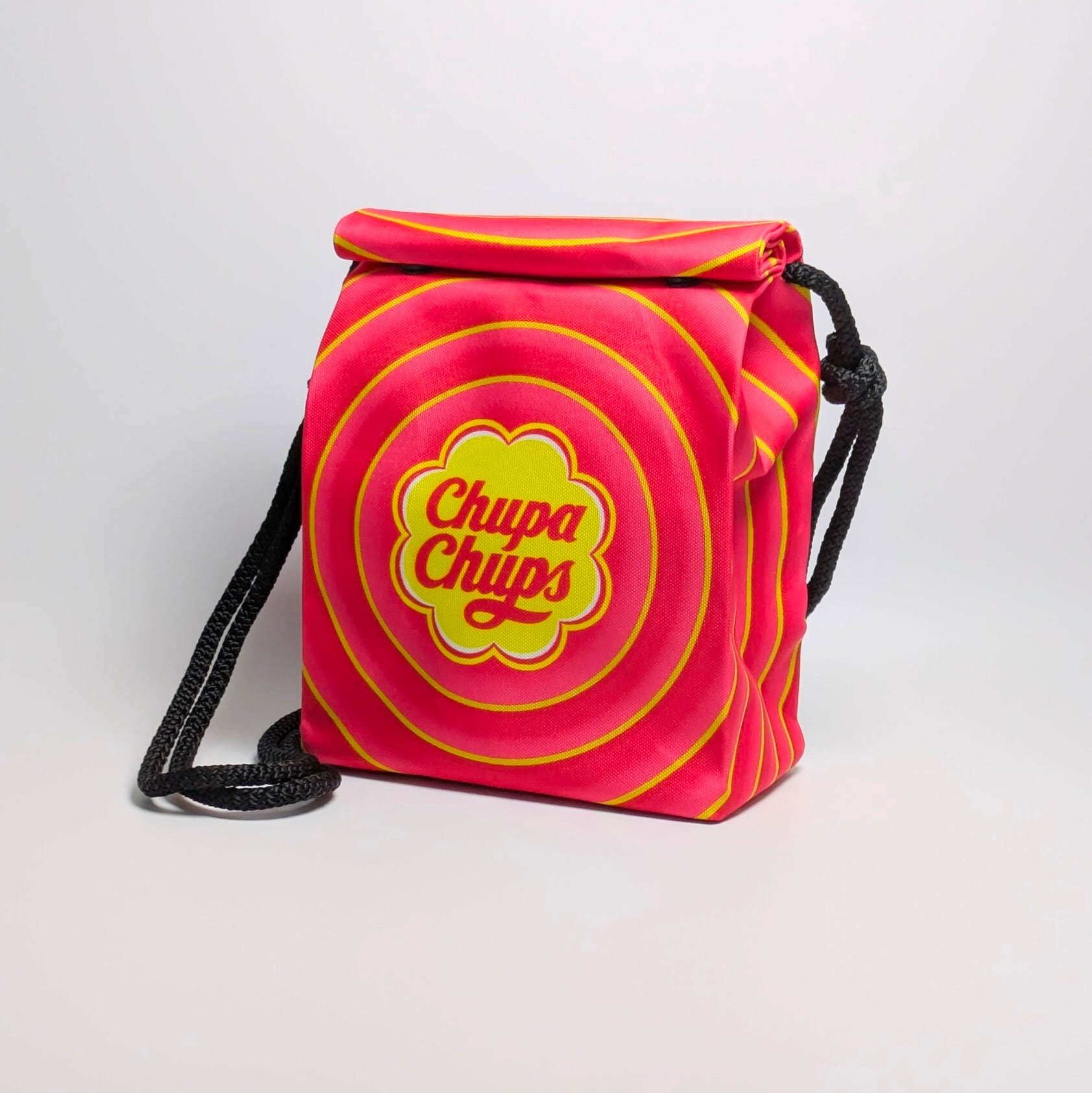 ♧ 再入荷！【チュッパチャプス（chupa chups）】ロープショルダーバッグ＊パッケージ風 / Food Bag 〚アメリカン雑貨 アメトイ〛