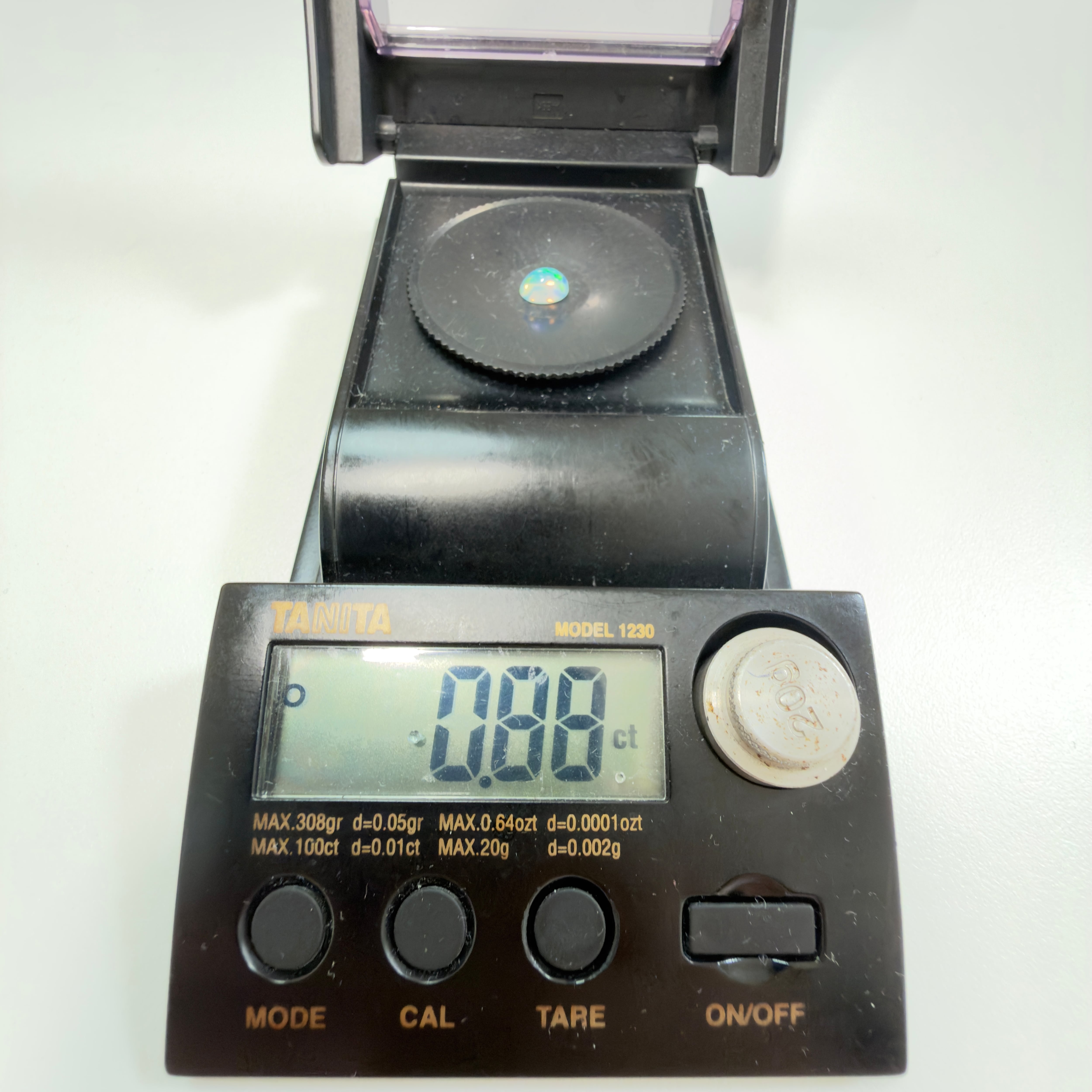 オパール】 ルース エチオピア産 0.88ct | たからいしルース