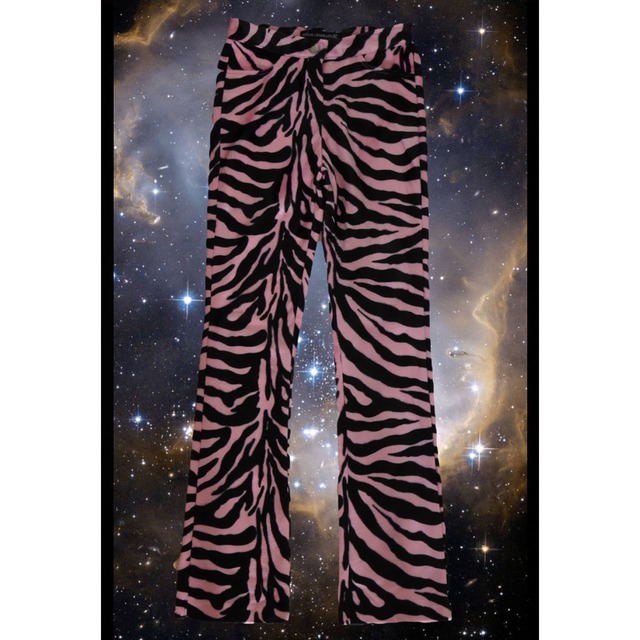 [WEAK GENERATION] Pink zebra 正規品  韓国ブランド 韓国代行 韓国通販 韓国ファッション パンツ (nb) bz20093001