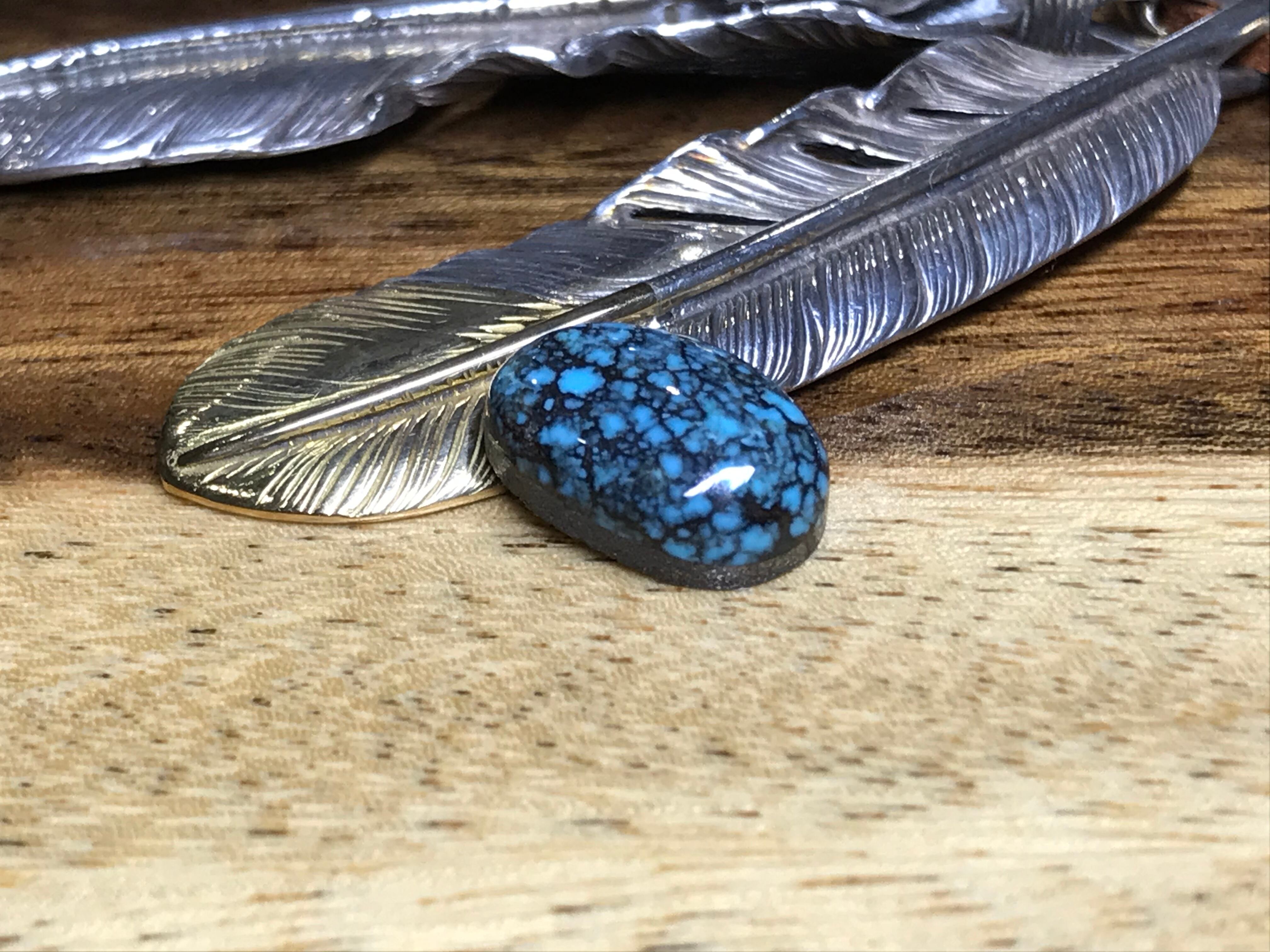 Hi-Grade Lone Mountain Turquoise カボション（Bibian 比比昂 - Lone 