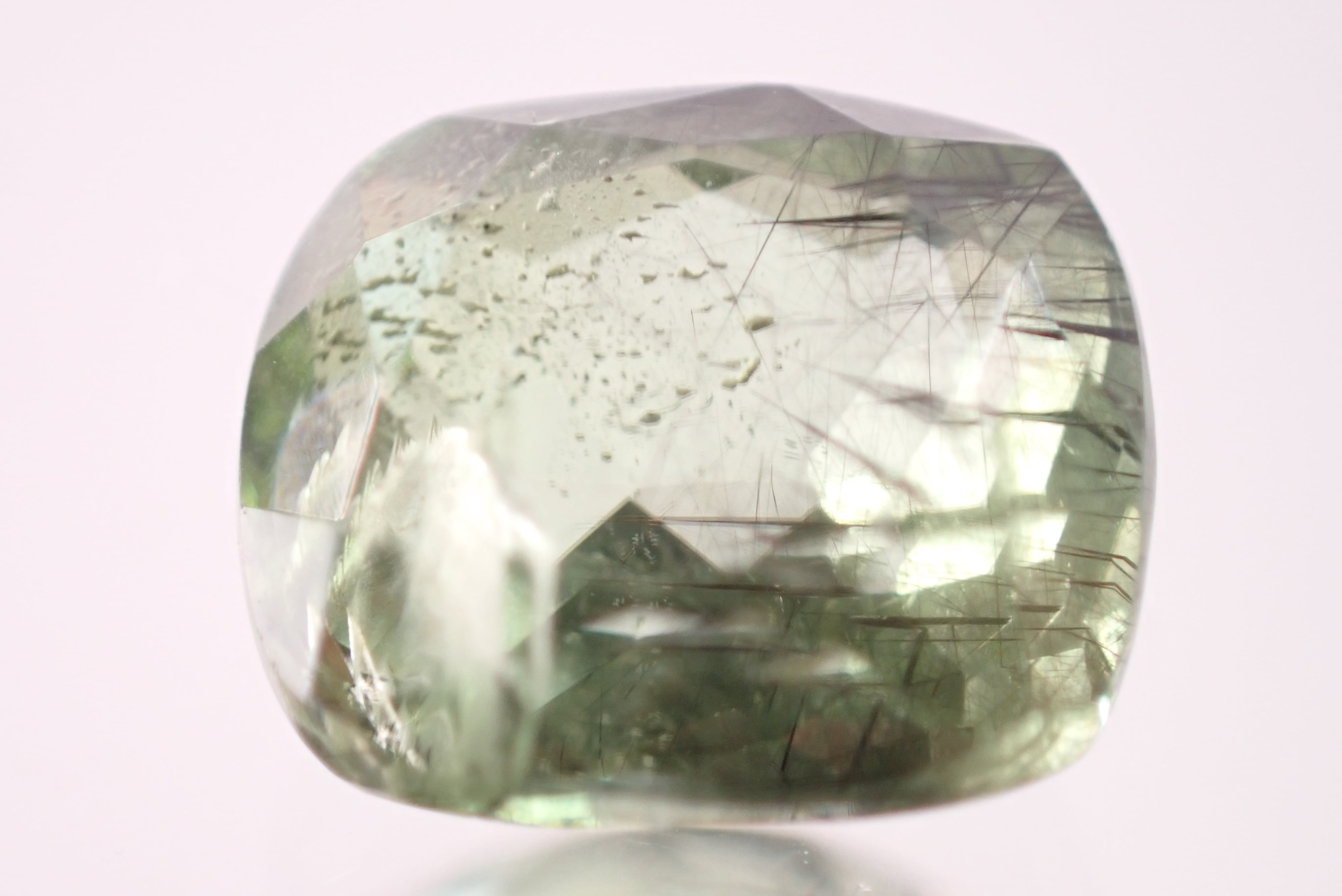 ルドウィジャイトインペリドット 1.89ct [D2-527] | differencee