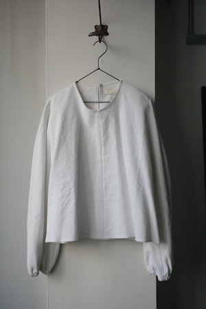 Whiteread ホワイトリード / CURVED SLEEVE TOP (NATURAL)