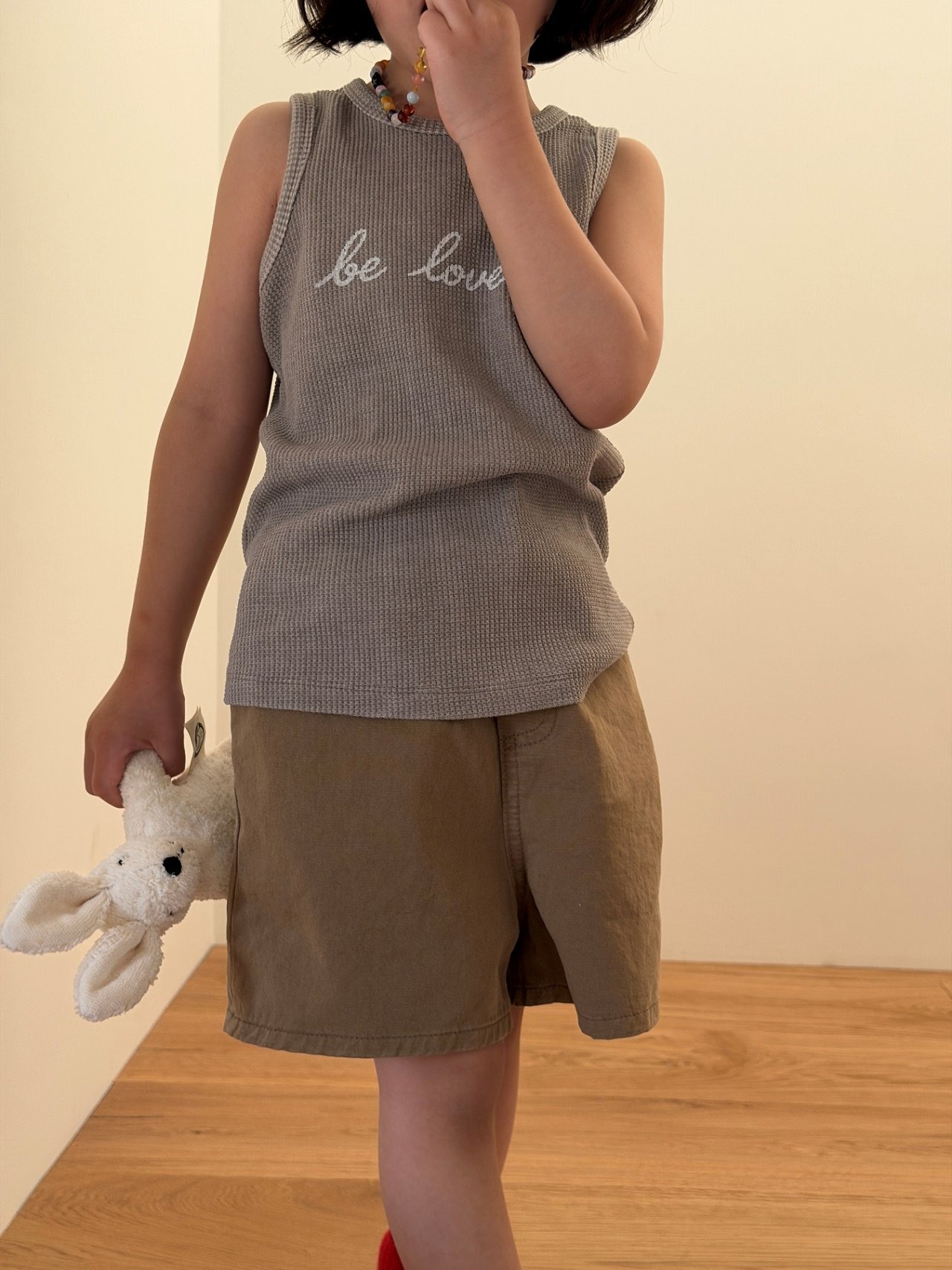 [MINIBONBON] Peanut Sleeveless / [미니봉봉] 피넛나시