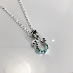 RHYTHMIC HORSESHOE with EMERALD NECKLACE / リズミックホースシュー・エメラルドネックレス