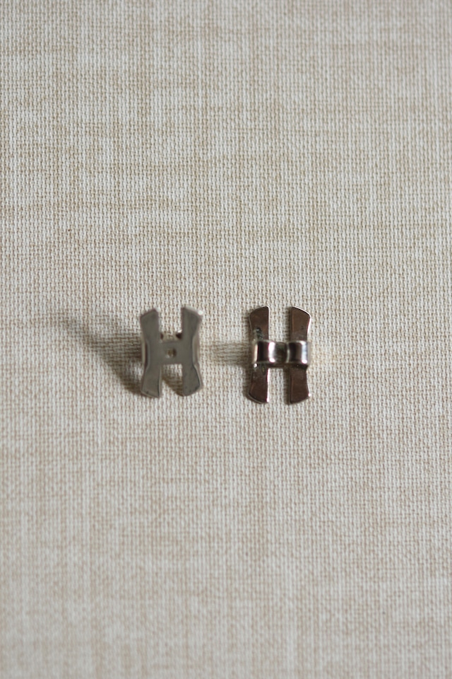 IORI/"HERMES" pierced earring/Eclipse round
