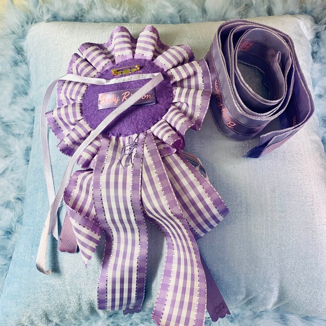 パープルのロゼット、ベルト付(200135)