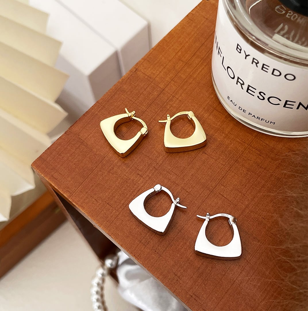 スクエアドロップピアス K0380