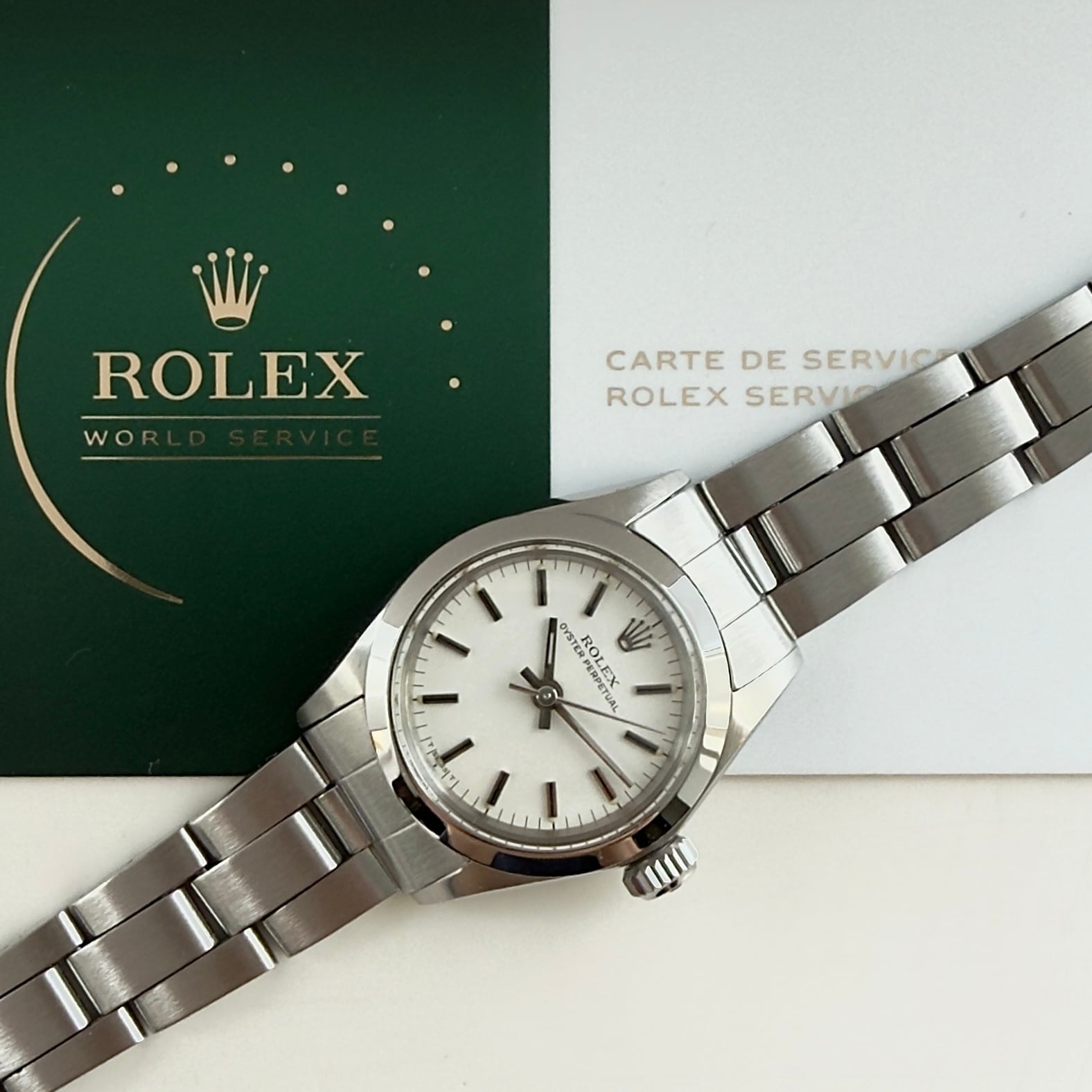 Rolex Oyster Perpetual 6718 (32*****) White Dial