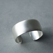 hatsuyuki 25mm (純銀) Bangle