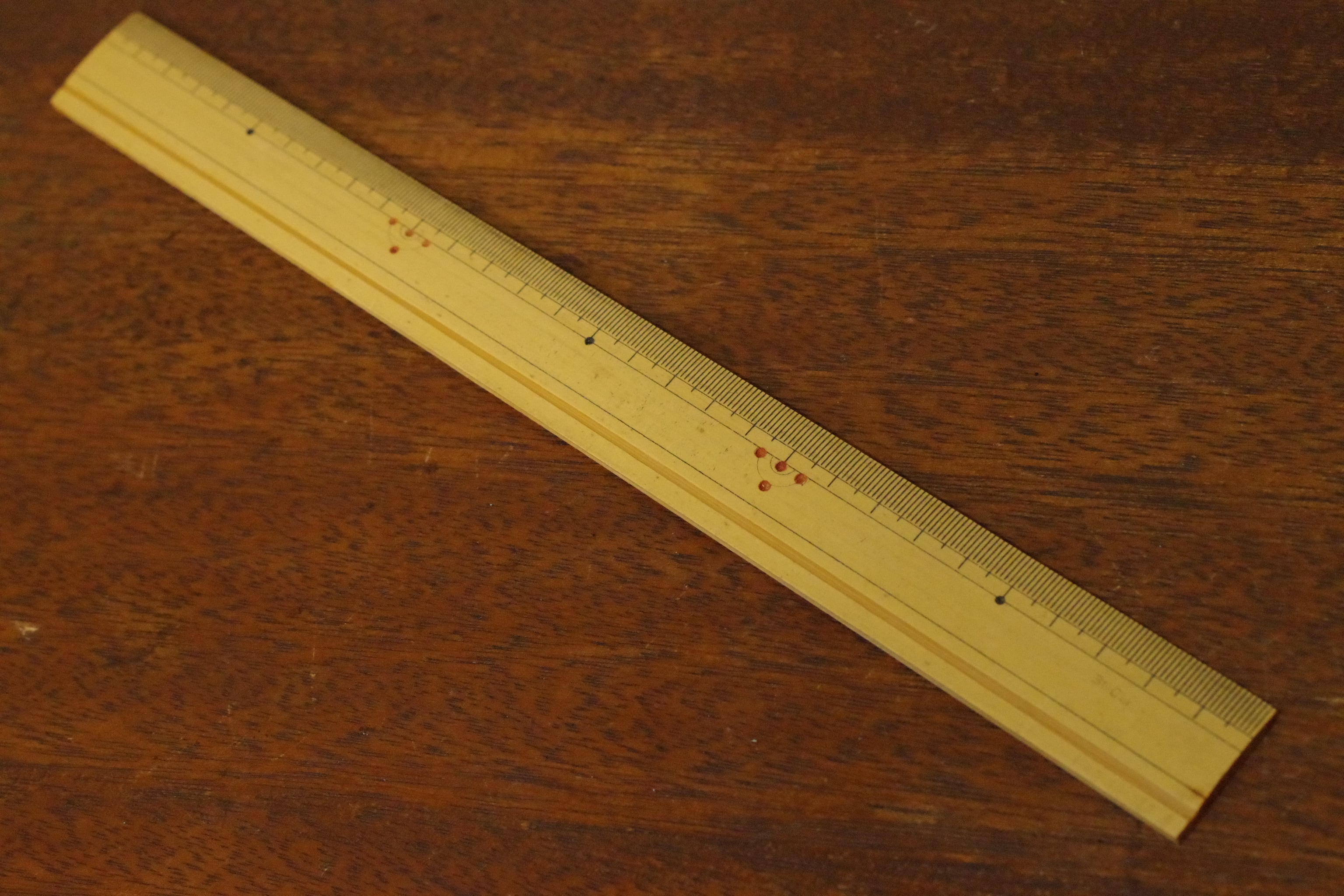 キッチンに１本！　なつかしい竹尺　３０ｃｍ　竹製ものさし　和裁　洋裁　裁縫道具　昭和レトロ　古道具