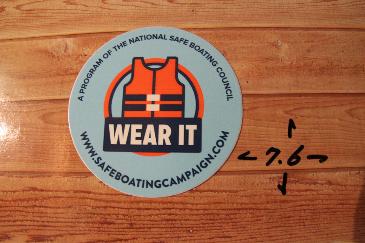 Safe Boating Campaign / セーフボートキャンペーン かいちゅうザッカ [ アウトドア ブランド ステッカー通販のお店 ]