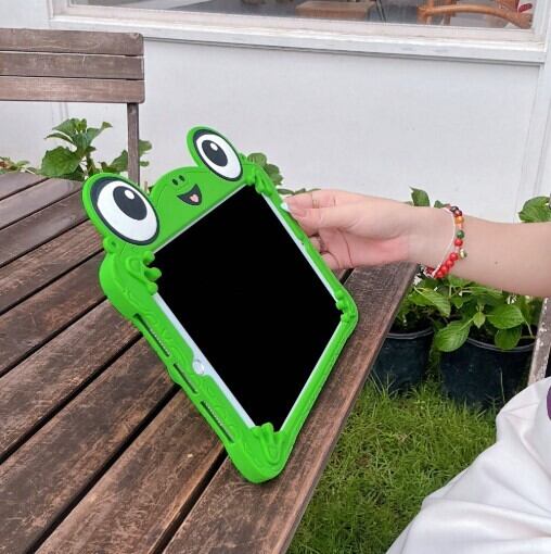 Lolla かわいいカエル型保護ケース フルカバー シリコンタブレット