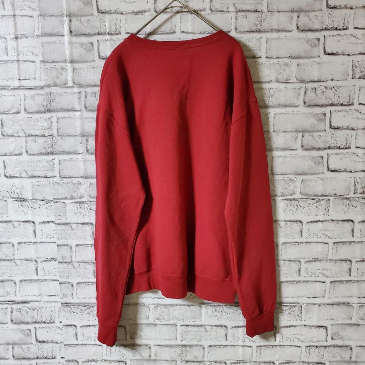 【ヴィンテージ】海外製　トレーナー　裏起毛　柄　赤　USED