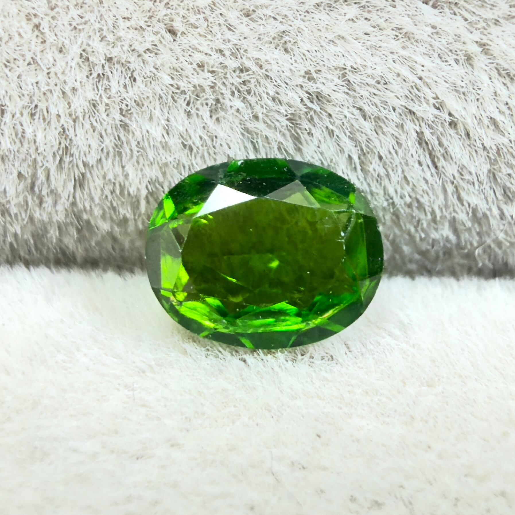クロムダイオプサイト】 ルース ロシア産 0.33ct | たからいしルース