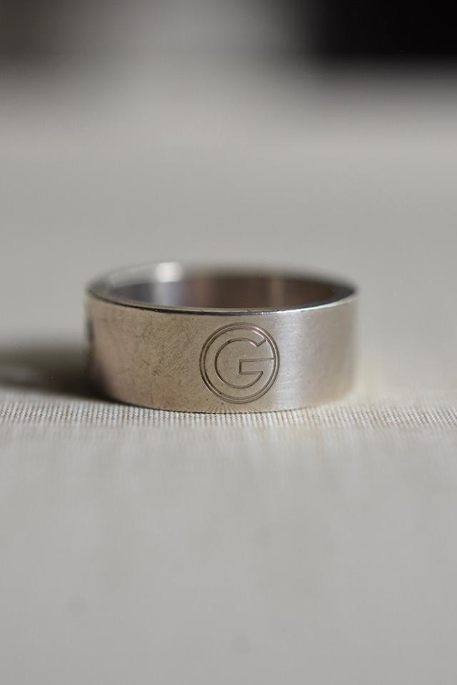 IORI/"GUCCI" ring/G cut aut