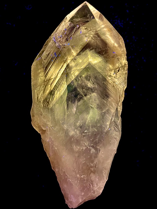 5) 神聖なる導き・内なる光(真実)「パウエライト」ファントム・アメジスト原石(ファセット研磨)